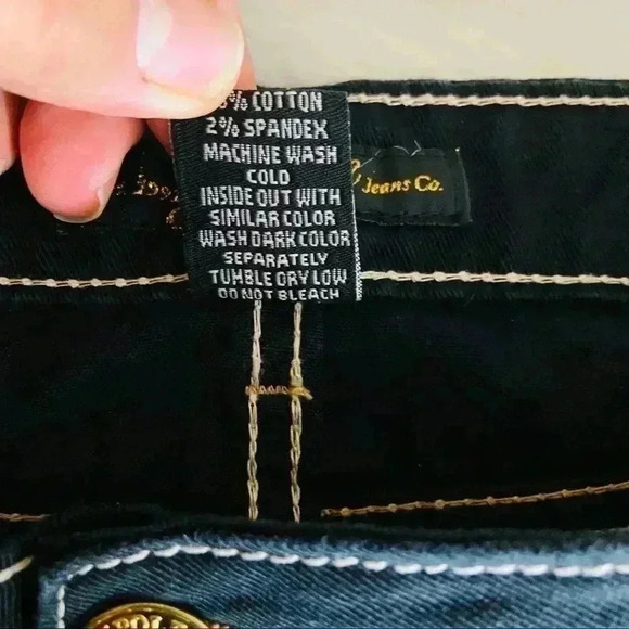 Southpole Black Super Stretchy Embellished Denim Shorts Size 9 - Picture 10 of 10